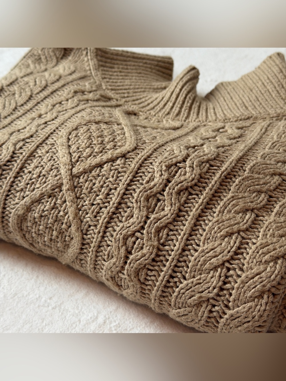 Banana Republic Tan Cable Knit Mock Turtleneck Fisherman Sweater, size Medium - Picture 16 of 16